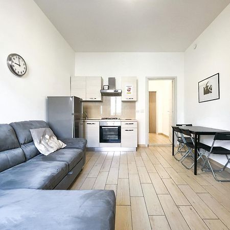 קורסיקו Along The Canal Smart Flat Naviglio - 4 People מראה חיצוני תמונה